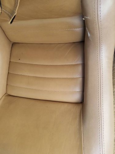 Chevrolet-Corvette-1981-Beige-3