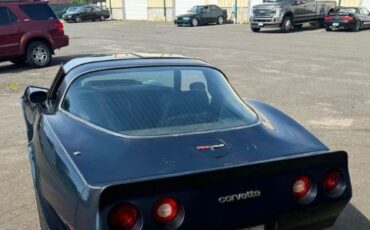 Chevrolet-Corvette-1981-Blue-Blue-2