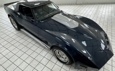 Chevrolet-Corvette-1981-Blue-Metallic-Blue-6