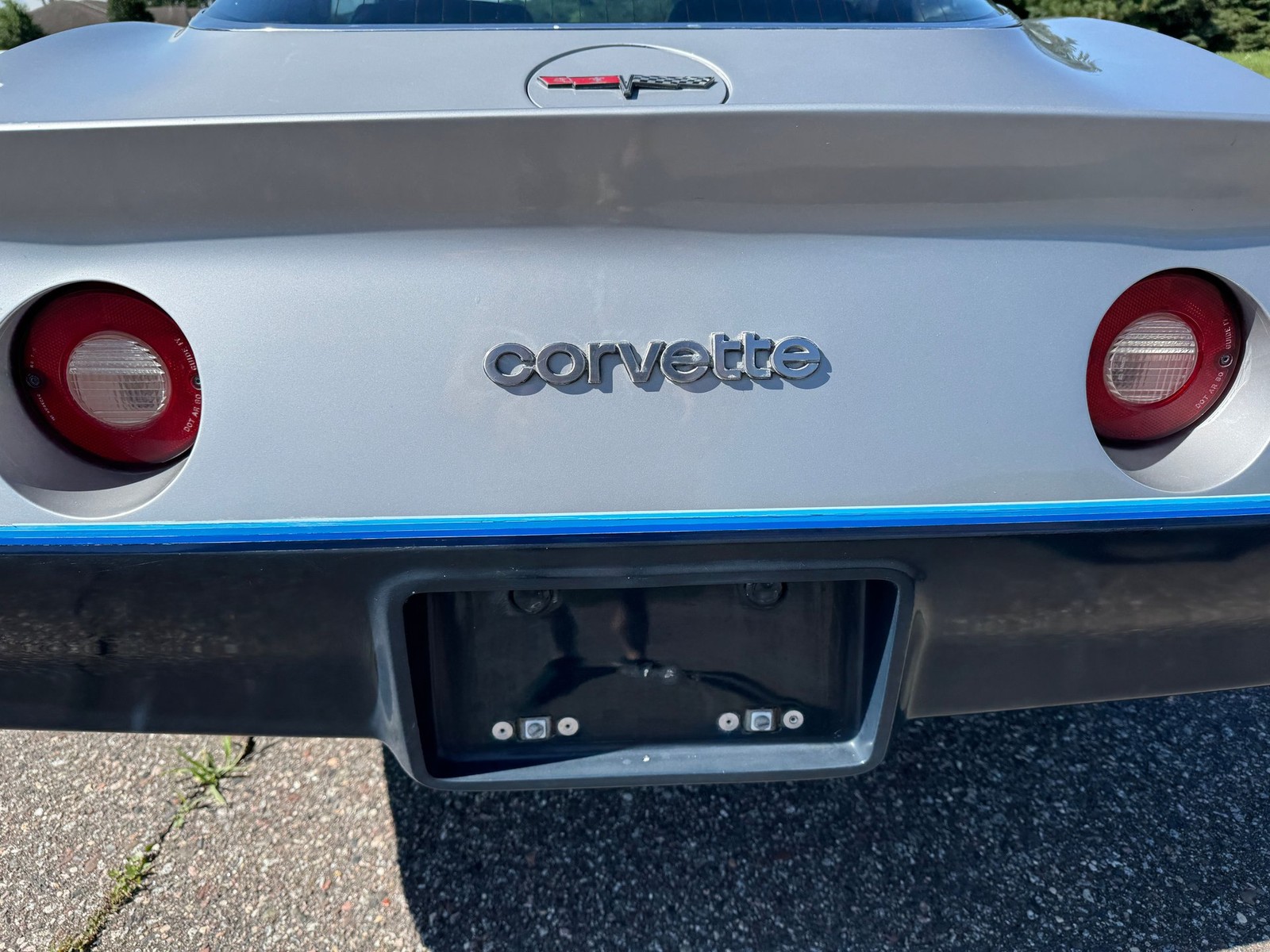 Chevrolet-Corvette-1981-Coupe-33