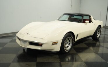 Chevrolet-Corvette-1981-Cream-Beige-Medium-Cinnabar-22