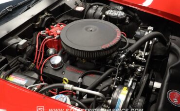 Chevrolet-Corvette-1981-Red-Black-33