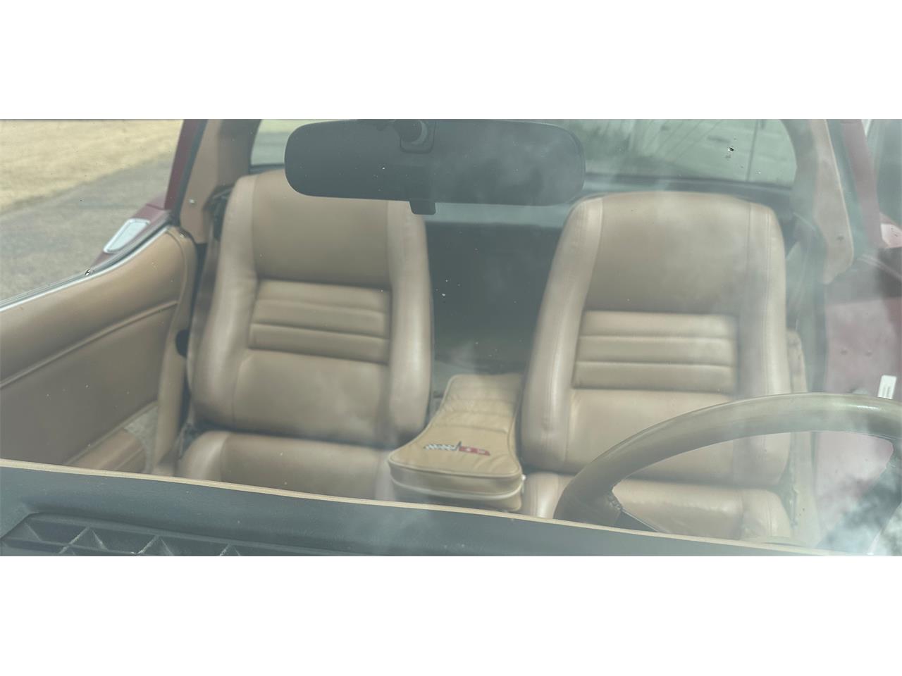 Chevrolet-Corvette-1981-Red-Camel-1