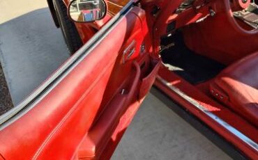 Chevrolet-Corvette-1981-Red-Red-1