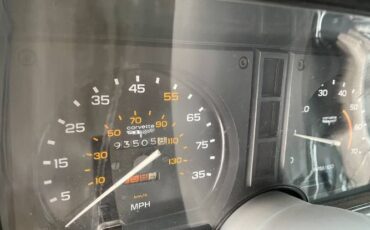 Chevrolet-Corvette-1981-Silver-4
