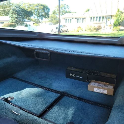 Chevrolet-Corvette-1981-Silver-7