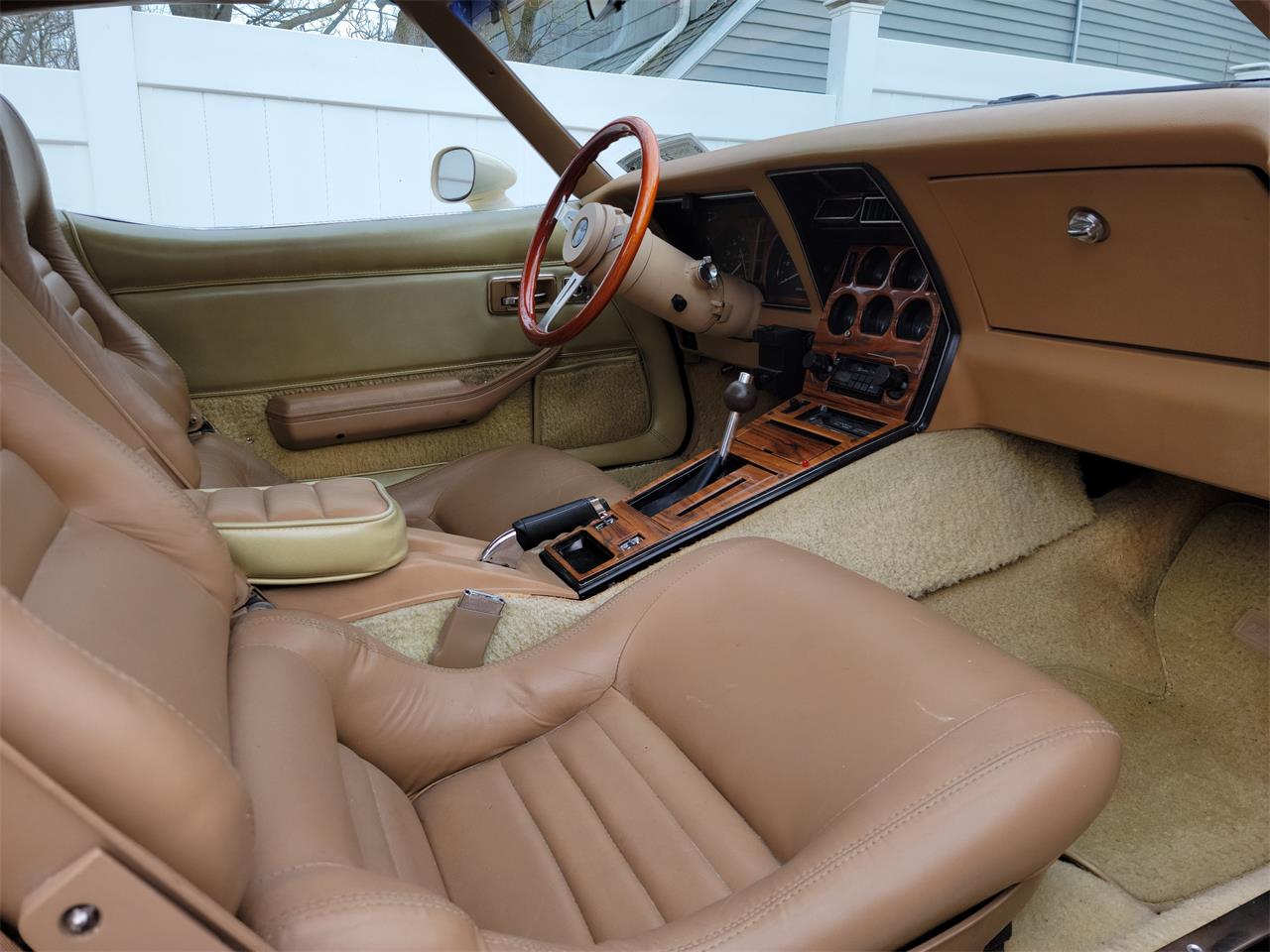 Chevrolet-Corvette-1981-Tan-Beige-5