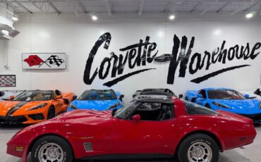 Chevrolet-Corvette-1982-Coupe-1