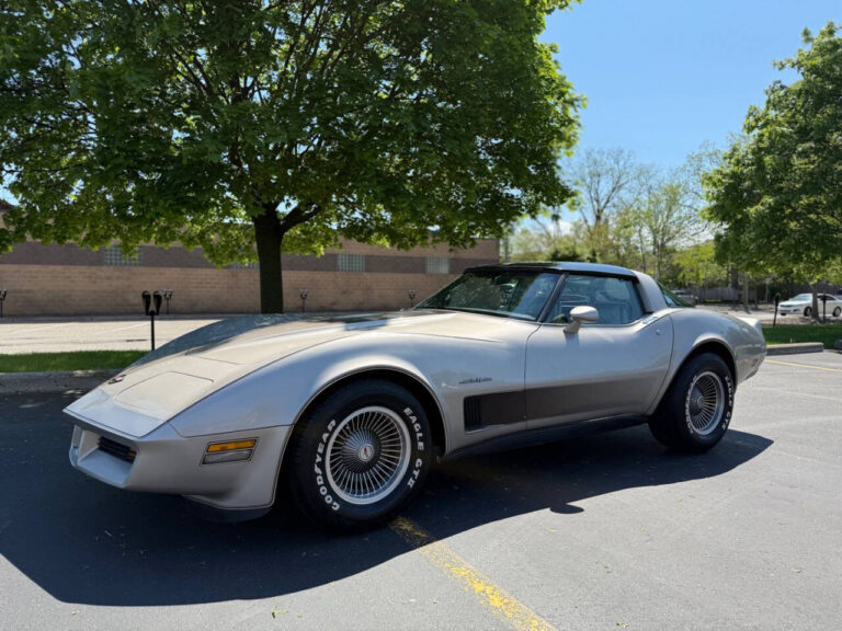 Chevrolet Corvette 1982 Hatchback