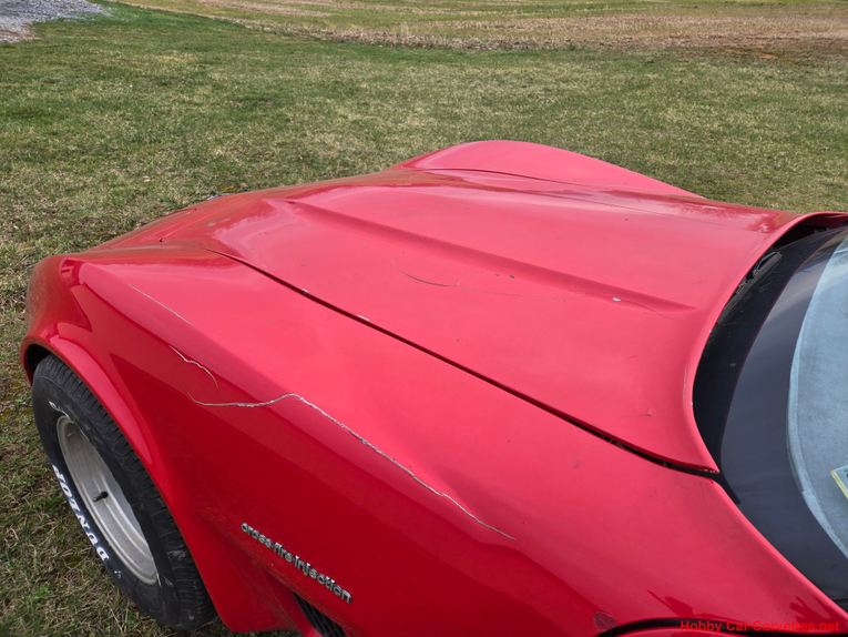 Chevrolet-Corvette-1982-Red-Gray-25