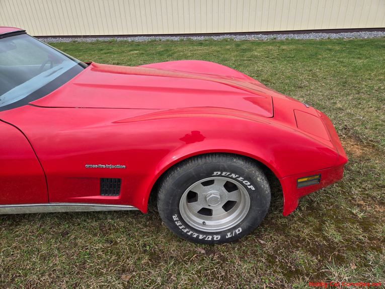 Chevrolet-Corvette-1982-Red-Gray-27