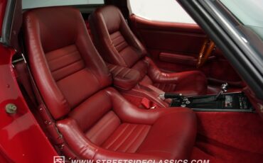 Chevrolet-Corvette-1982-Red-Red-2