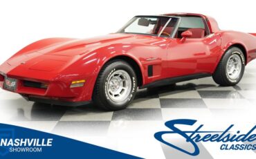 Chevrolet-Corvette-1982-Red-Red-25