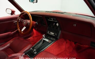 Chevrolet-Corvette-1982-Red-Red-4