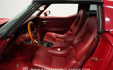 Chevrolet-Corvette-1982-Red-Red-43