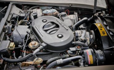 Chevrolet-Corvette-1982-Silver-Beige-silver-beige-leather-11