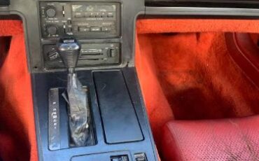 Chevrolet-Corvette-1984