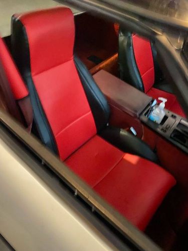 Chevrolet-Corvette-1984-2