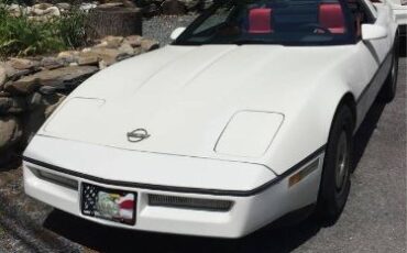 Chevrolet-Corvette-1984-5