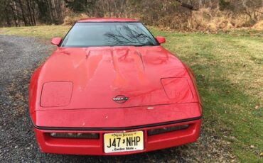 Chevrolet-Corvette-1984-6