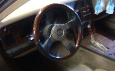 Chevrolet-Corvette-1984-8