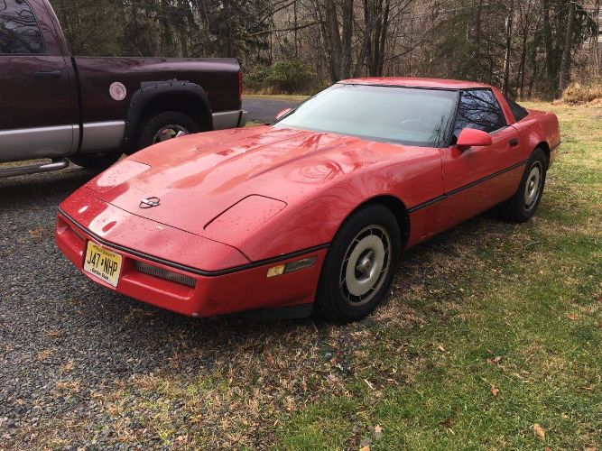 Chevrolet-Corvette-1984-9