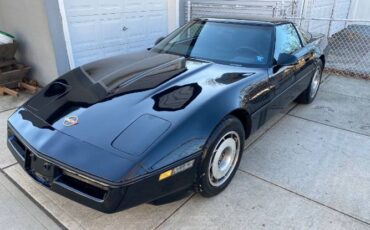 Chevrolet-Corvette-1984-Black-5