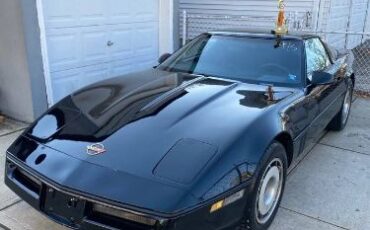 Chevrolet-Corvette-1984-Black-7