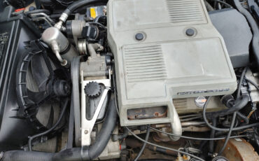 Chevrolet-Corvette-1984-Hatchback-22