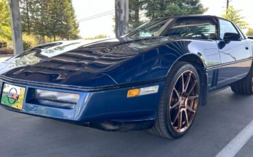 Chevrolet-Corvette-1984-Hatchback-24