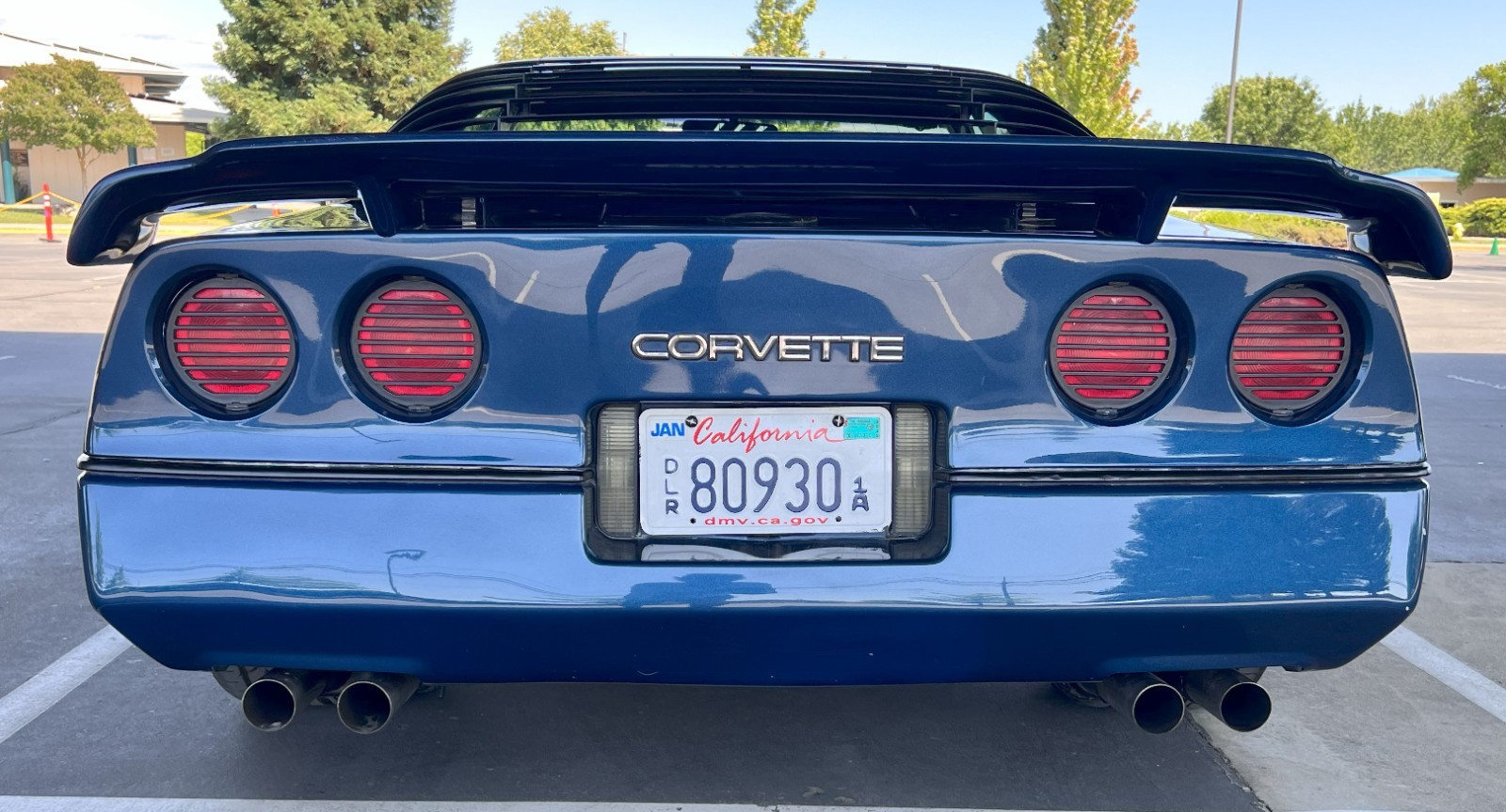 Chevrolet-Corvette-1984-Hatchback-27
