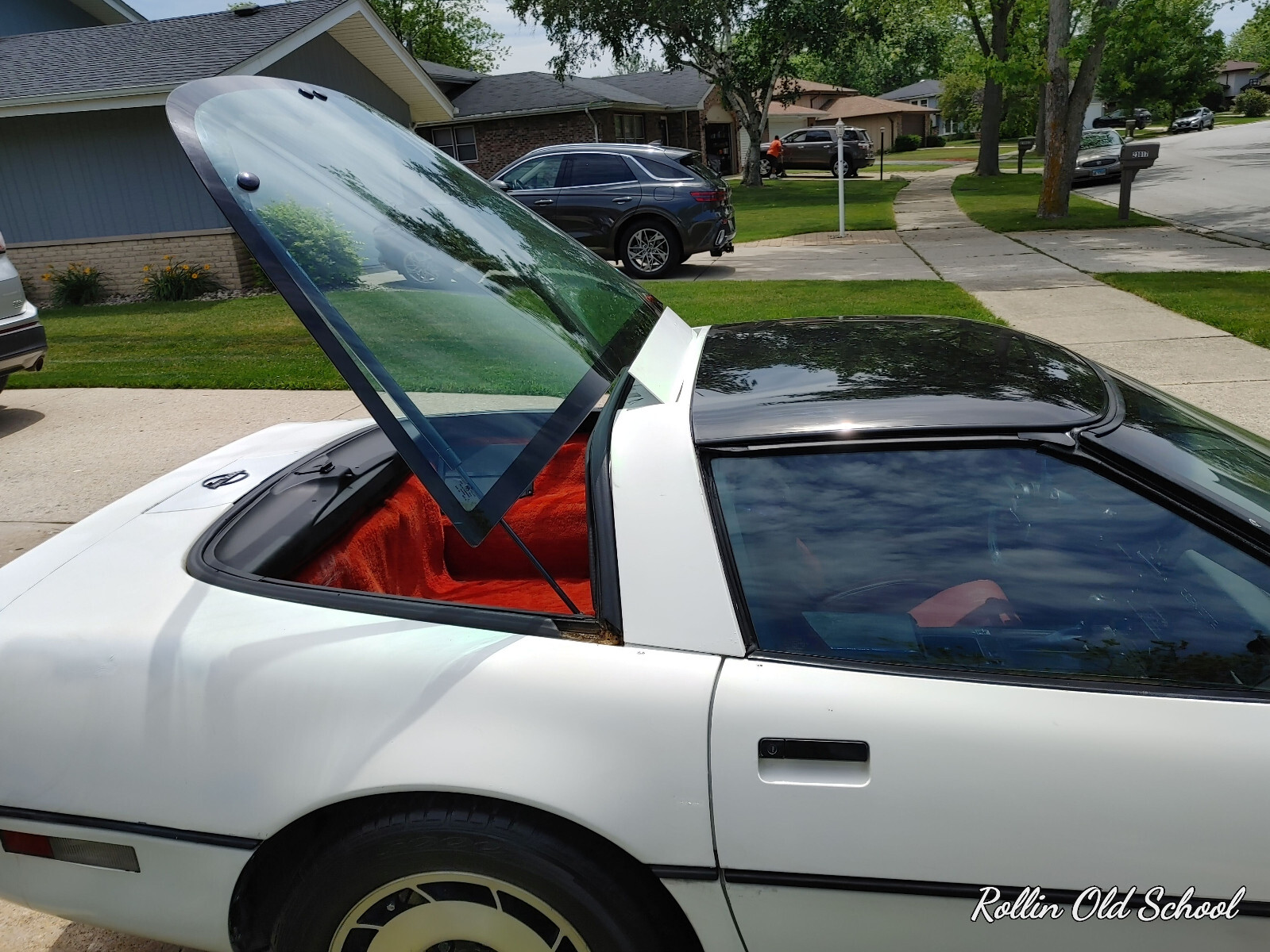 Chevrolet-Corvette-1984-Hatchback-28