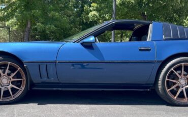 Chevrolet-Corvette-1984-Hatchback