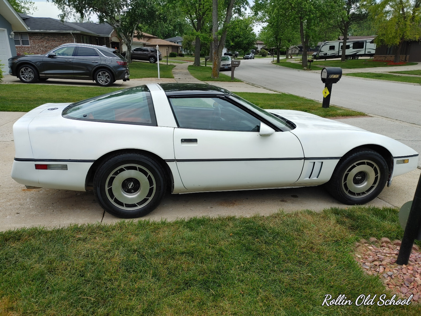 Chevrolet-Corvette-1984-Hatchback-4