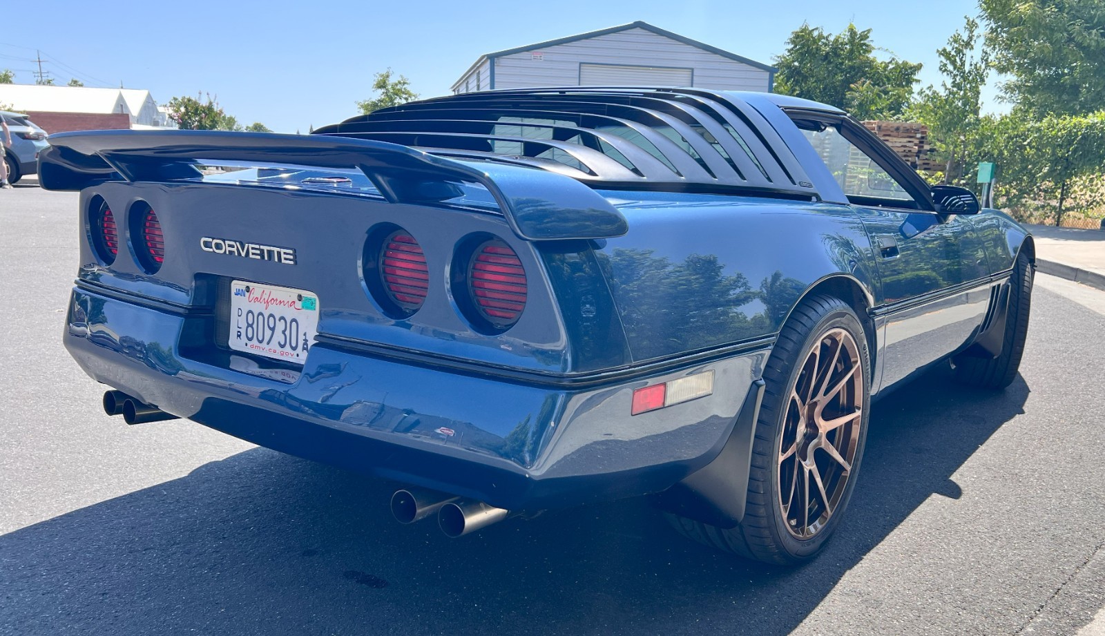 Chevrolet-Corvette-1984-Hatchback-5