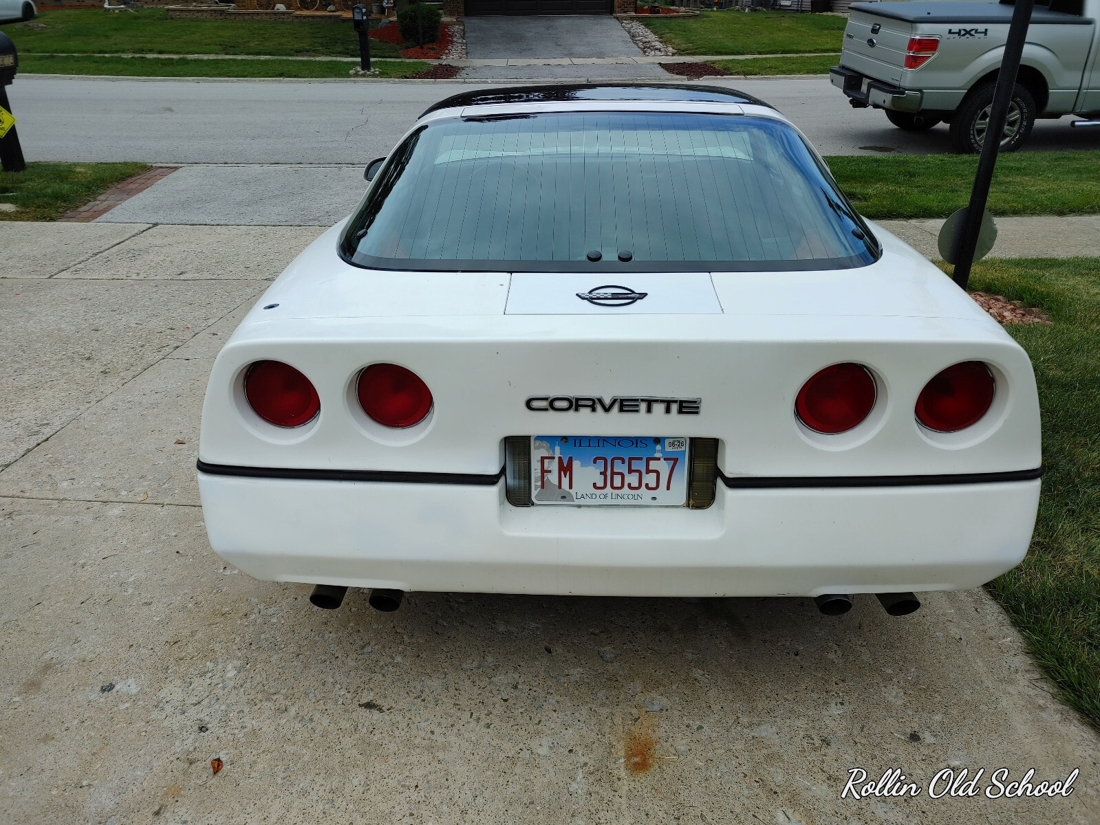 Chevrolet-Corvette-1984-Hatchback-6