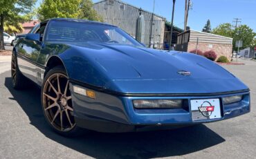 Chevrolet-Corvette-1984-Hatchback-7