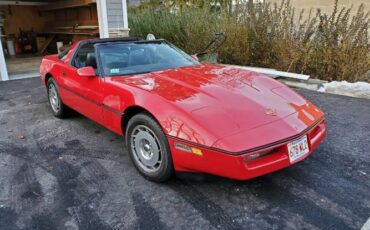 Chevrolet-Corvette-1984-Red-11