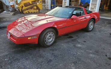 Chevrolet-Corvette-1984-Red-13