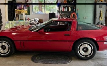 Chevrolet-Corvette-1984-Red-16