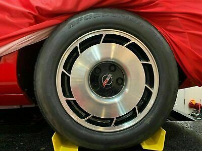 Chevrolet-Corvette-1984-Red-2
