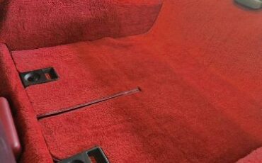 Chevrolet-Corvette-1984-Red-4