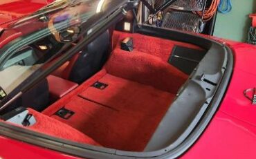 Chevrolet-Corvette-1984-Red-6