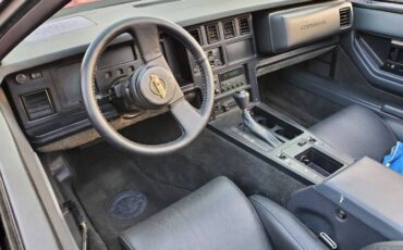 Chevrolet-Corvette-1984-Red-9