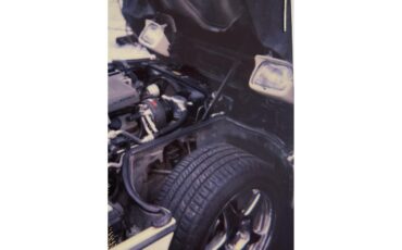 Chevrolet-Corvette-1984-White-Red-7
