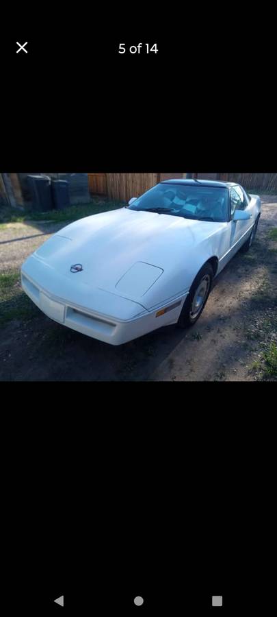 Chevrolet-Corvette-1984-white-2