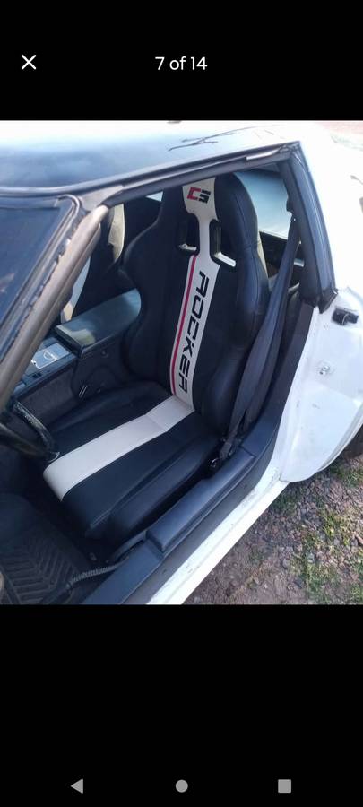 Chevrolet-Corvette-1984-white-4