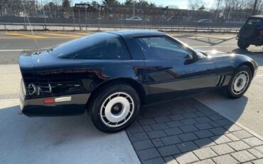 Chevrolet-Corvette-1985-Black-Charcoal-14
