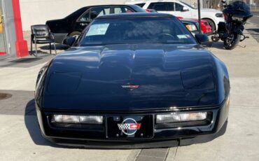 Chevrolet-Corvette-1985-Black-Charcoal-35