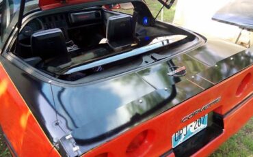 Chevrolet-Corvette-1985-Custom-2